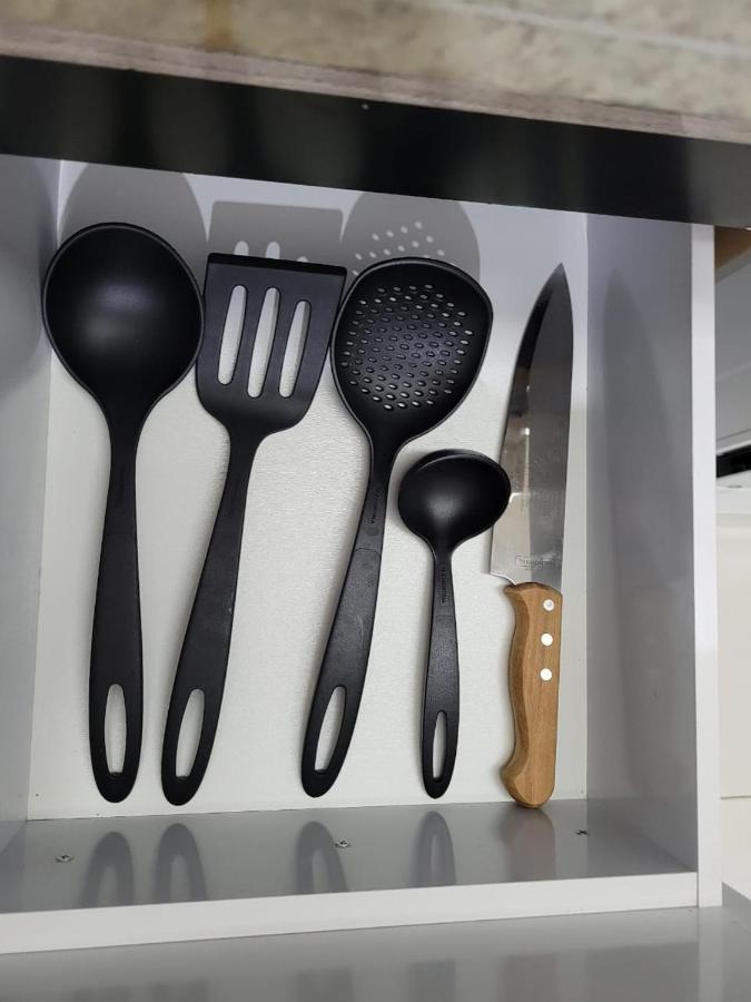 Sobrado 6 amplo e confortável em condomínio Corumbá Exterior foto