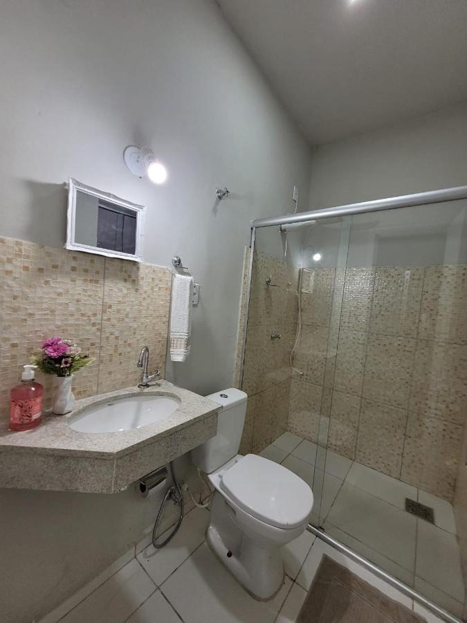 Sobrado 6 amplo e confortável em condomínio Corumbá Exterior foto